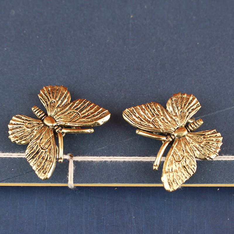 Brass Butterfly Statue, Insect - đánh giá và giá Outdoor Furniture Vintage